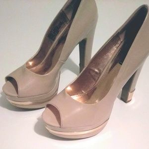 Womans Unlisted Platform Heels Shoes Nude Gold 7.5